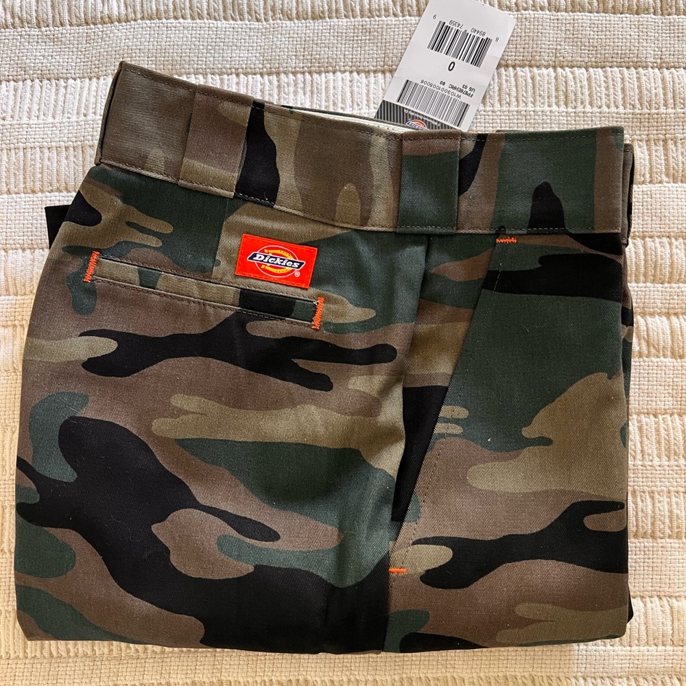 NEW Dickies Camouflage Cargo Pants
